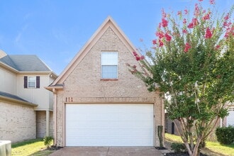 Building Photo - 1033 Cordova Ridge Pl