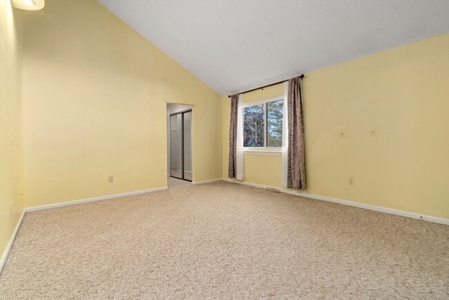 Building Photo - 93 Spyglass Hill Dr