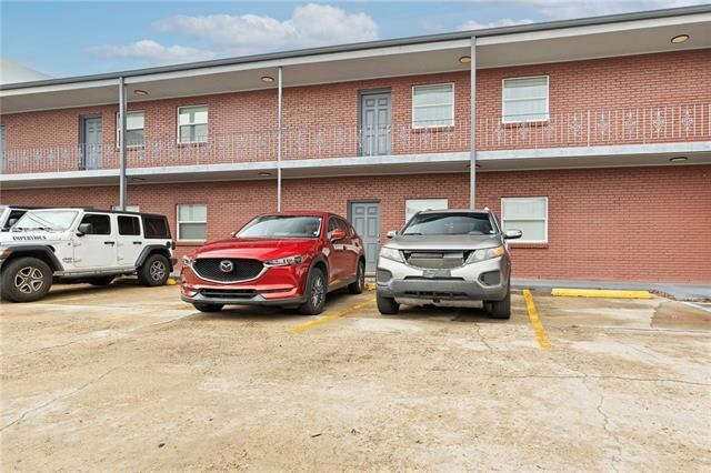 Building Photo - 145 N Anthony St