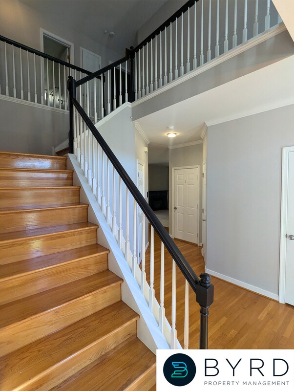 Building Photo - 7757 Hampton Green Dr