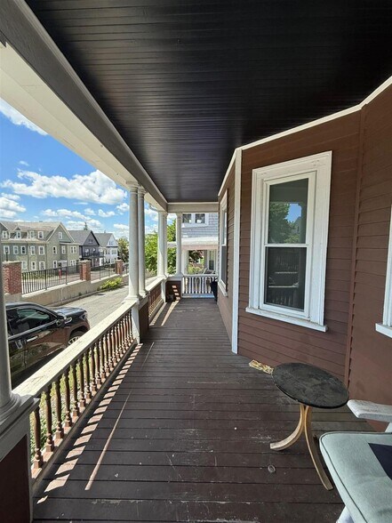 Building Photo - 441 Broadway