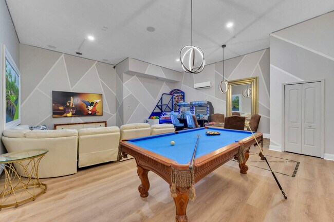 Building Photo - 7841 Palmilla Ct