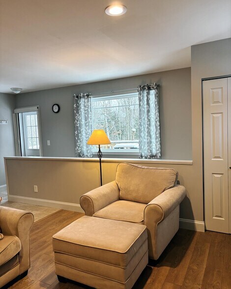 Building Photo - 544 Tolend Rd