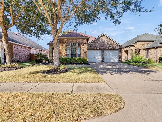 Building Photo - 24514 Bella Florence Dr