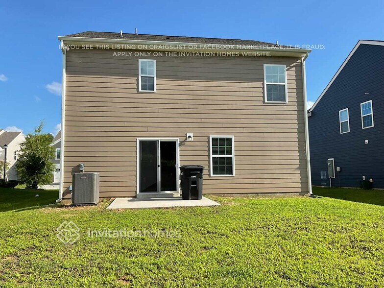 Building Photo - 1130 Woodhouse Dr