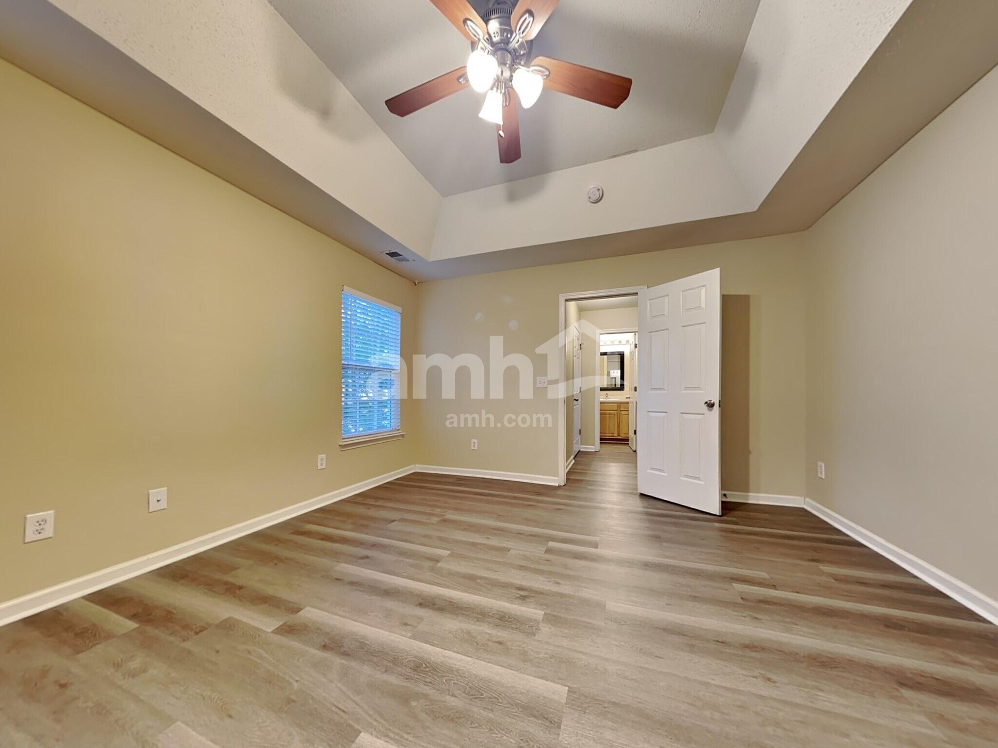Building Photo - 224 Bainsbury Ln