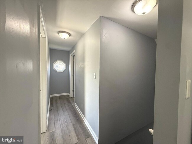 Building Photo - 37 Beaver Ave