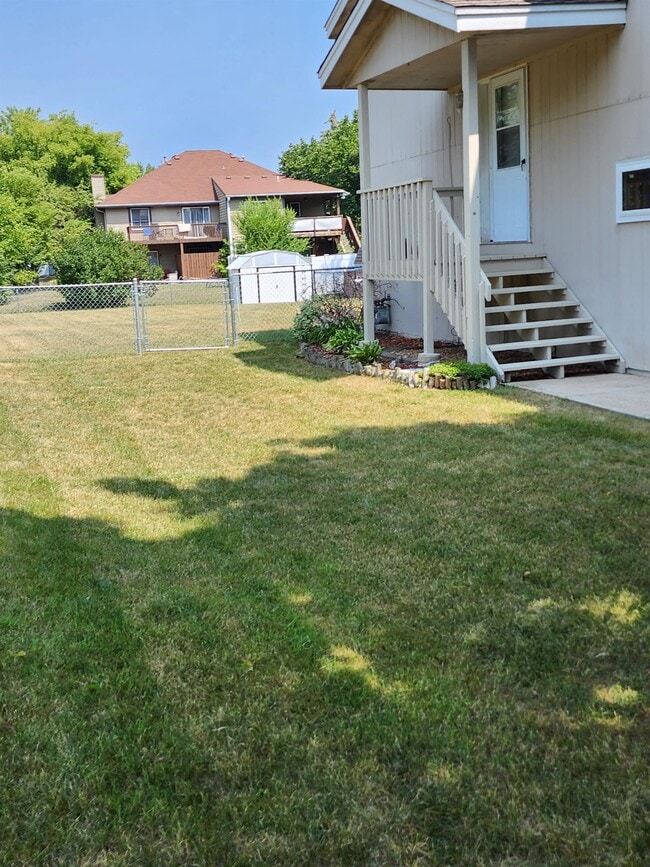 Building Photo - 13368 73rd Pl N