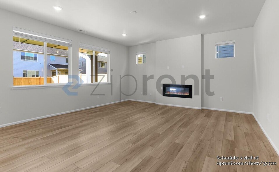 Building Photo - 4350 Reef Rd SW