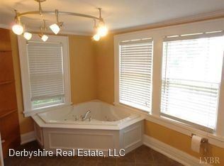 Building Photo - 4 br, 3.5 bath House - 4211 Fort Avenue