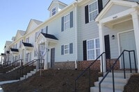 Building Photo - Welcome To The Enclave