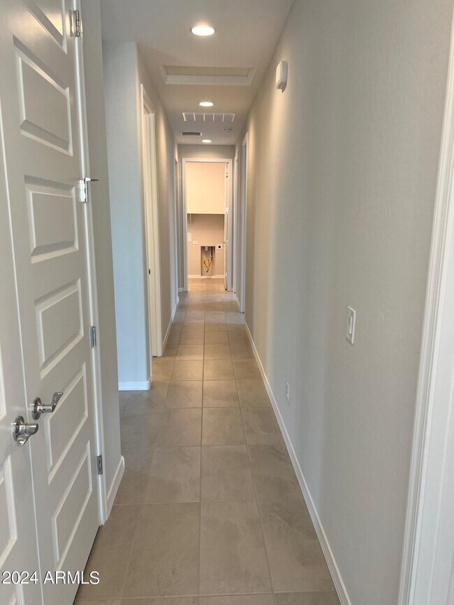 Building Photo - 1339 Flintlock Dr