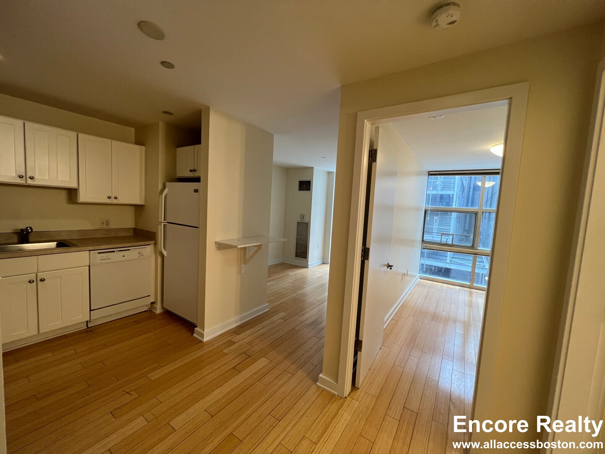 Building Photo - 40 Boylston St