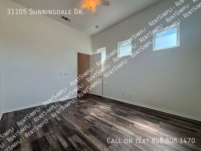 Building Photo - 31105 Sunningdale Dr