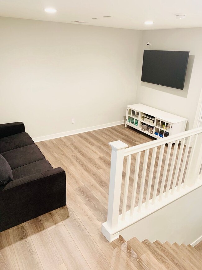 Building Photo - Gorgeous 4 Bedroom Home in West Murrieta