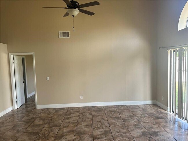 Building Photo - 180 Coralwood Cir