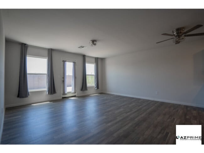 Building Photo - Welcome to This Radiant 3/2 Home in Peacef...