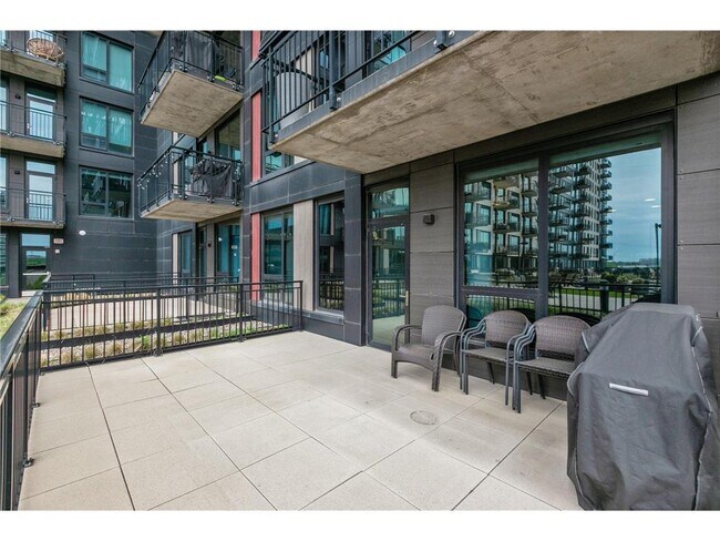 Building Photo - 1240 S 2nd St