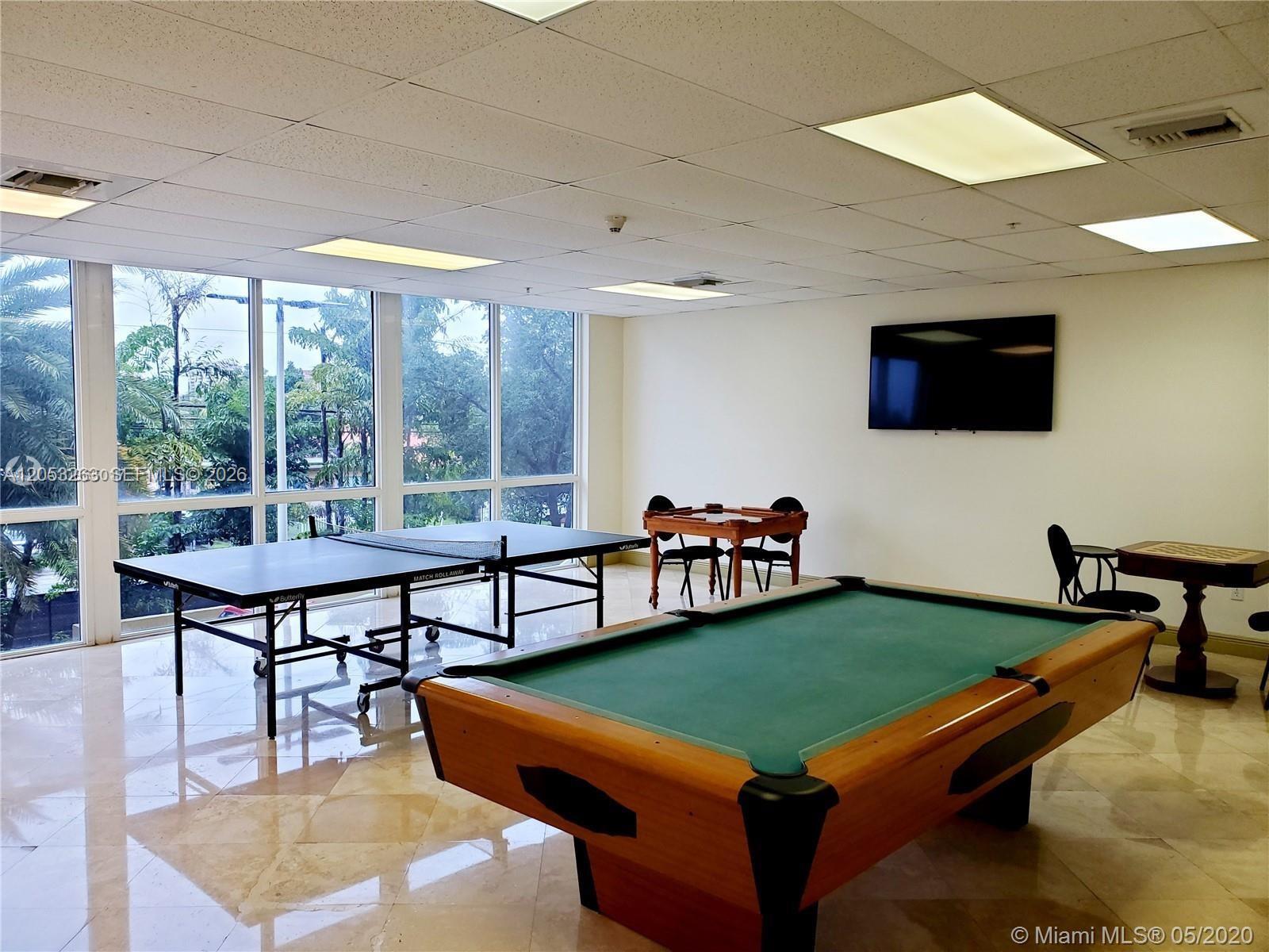 Building Photo - 3500 Coral Way