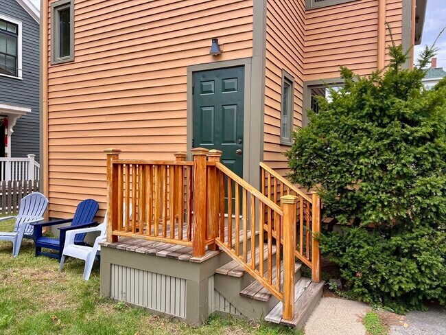 Building Photo - 188 Franklin St