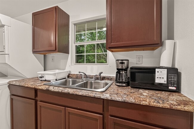 Building Photo - 13703 Segrest Dr