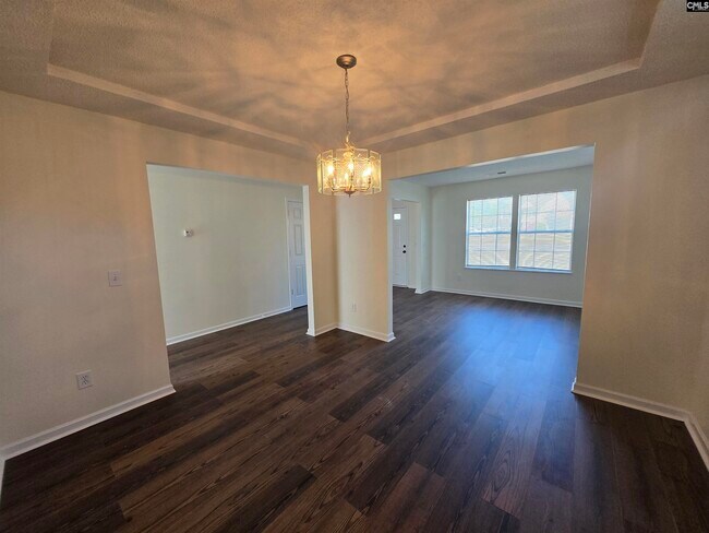 Building Photo - 132 Fox Grove Cir