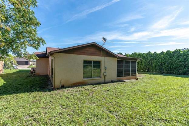 Building Photo - 8303 Broken Willow Ln