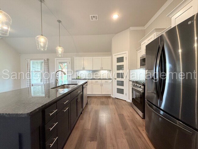Building Photo - For Lease | Bixby | Available Now!