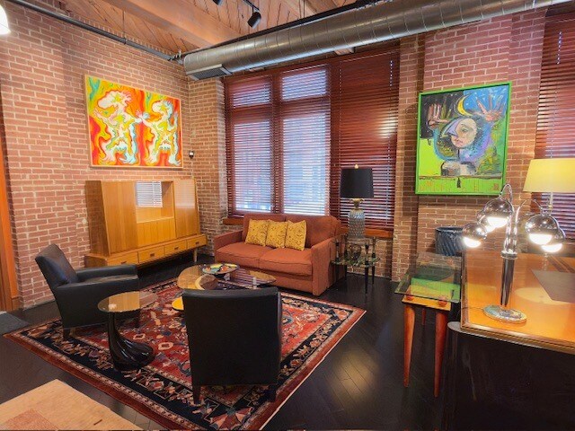 Building Photo - 1101 Lucas Ave