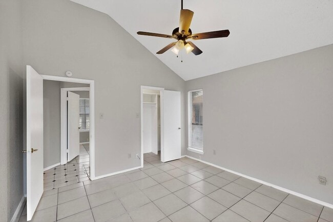 Building Photo - 1634 Sunswept Terrace