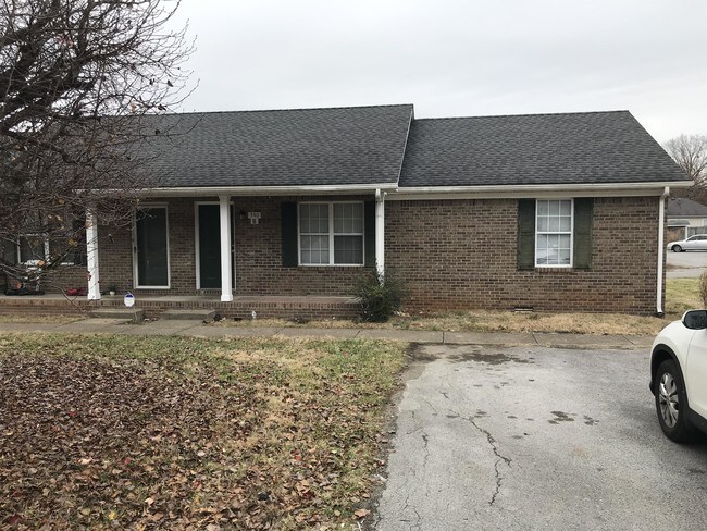 Building Photo - 340 Topmiller Ave
