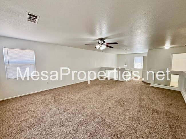 Building Photo - 15083 Brown Ln