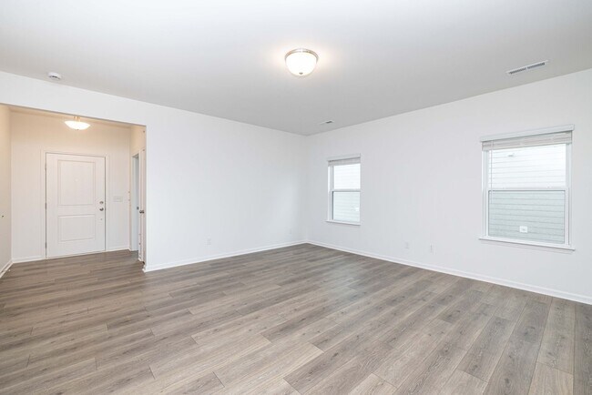 Building Photo - BEAUTIFUL 3 Bedroom Home - Stonebridge Fairways - AVAILABLE NOW