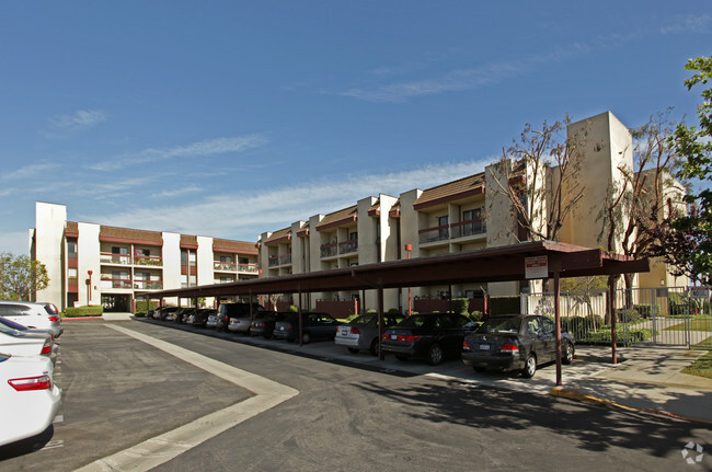 Primary Photo - JCI Gardens