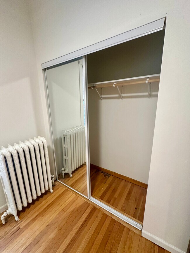 Building Photo - 6434 N Magnolia Ave