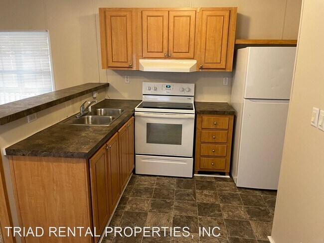 Building Photo - 2 br, 1 bath House - 6670 RANDALL HURLEY RD.