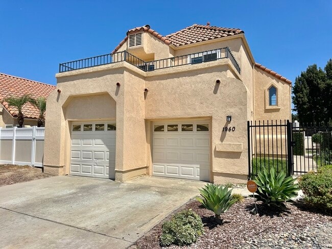 Building Photo - Spacious Updated Home In Desirable 92029 I...