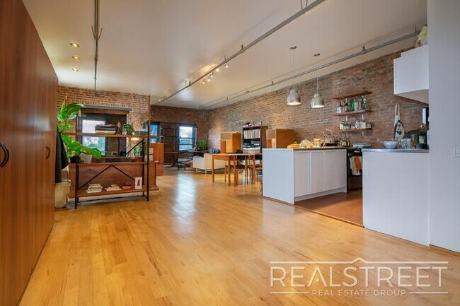 Floorplan - 337 Kent Avenue