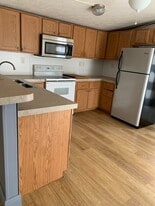 Building Photo - 3061 Safronia Shores Rd