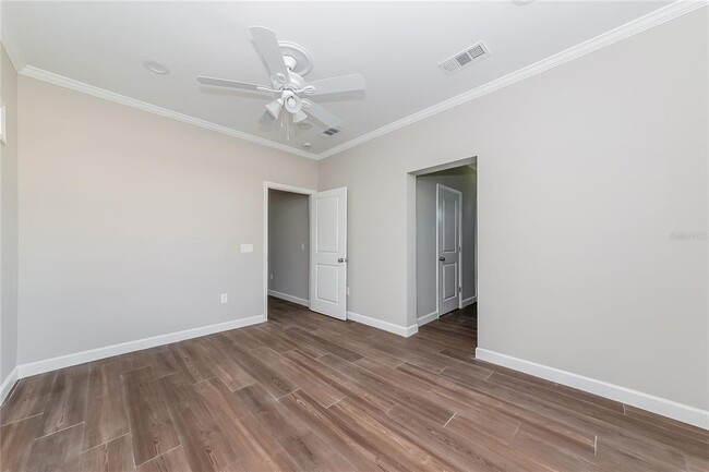 Building Photo - 509 60th Ave Dr W