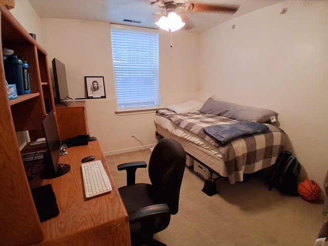 Building Photo - 345 Belmont Pl