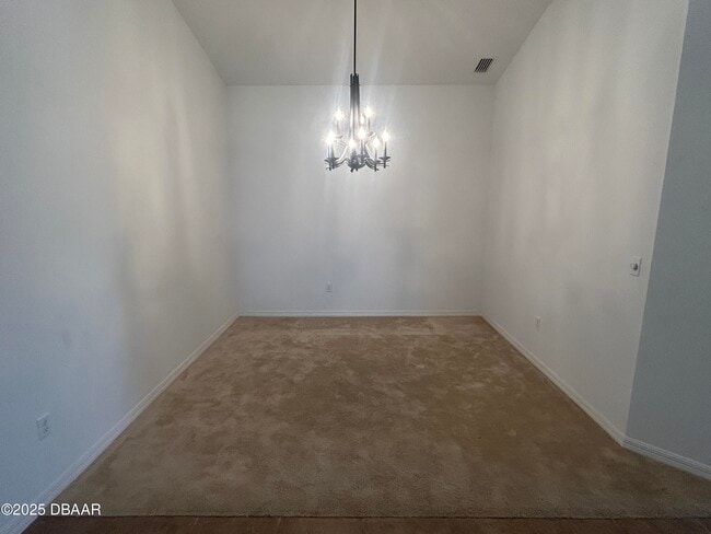 Building Photo - 665 Elk River Dr