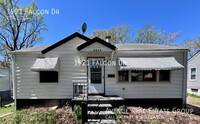 Building Photo - 1921 Falcon Dr