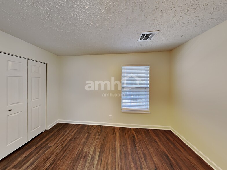 Building Photo - 2992 Brisbane Dr