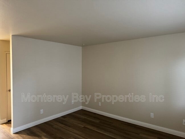 Building Photo - 3401 Mission Dr