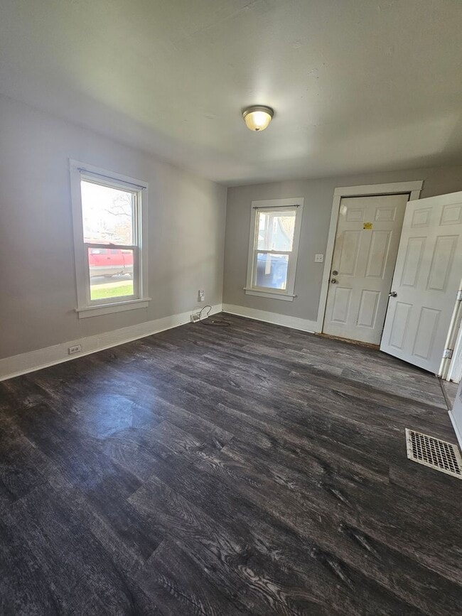 Building Photo - There is a $25 fee per application and everyone over 18 needs to fill out their own application.