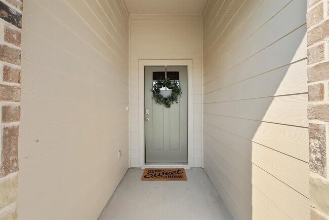 Building Photo - 336 Callado Cir