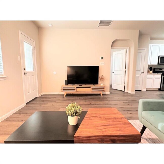Building Photo - 23607 Lady Capulet Dr