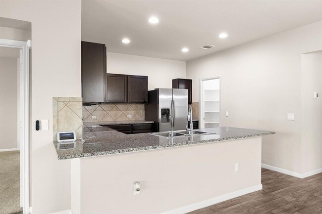 Building Photo - 210 Garcitas Creek Ln