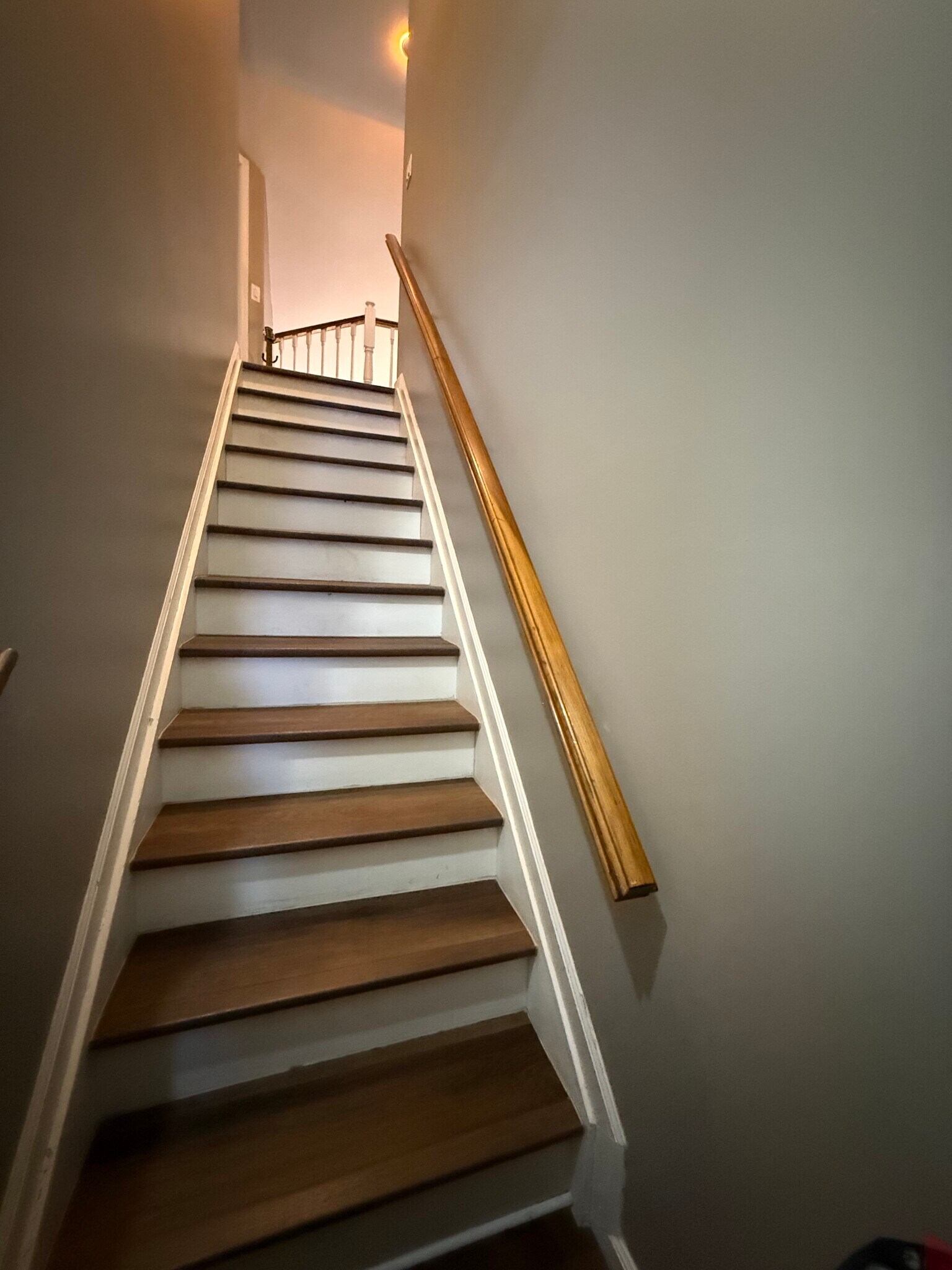 Building Photo - 36 Renaissance Ln